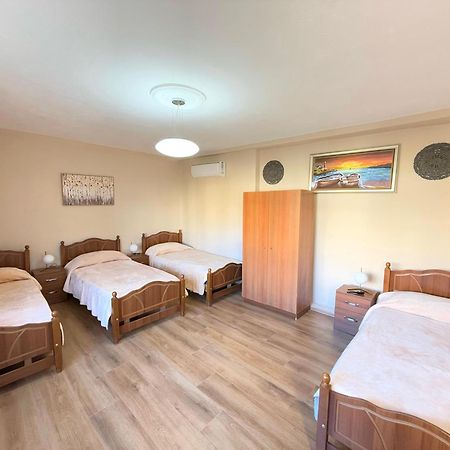 Shkodra Guest House 2 Eksteriør billede